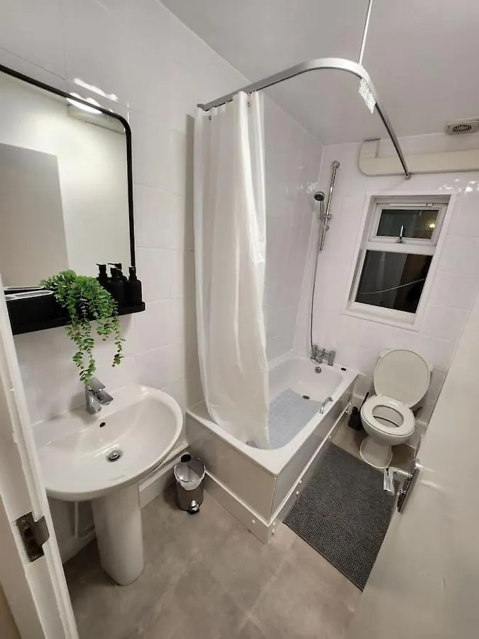 Comfy 1 Bedroom Flat London